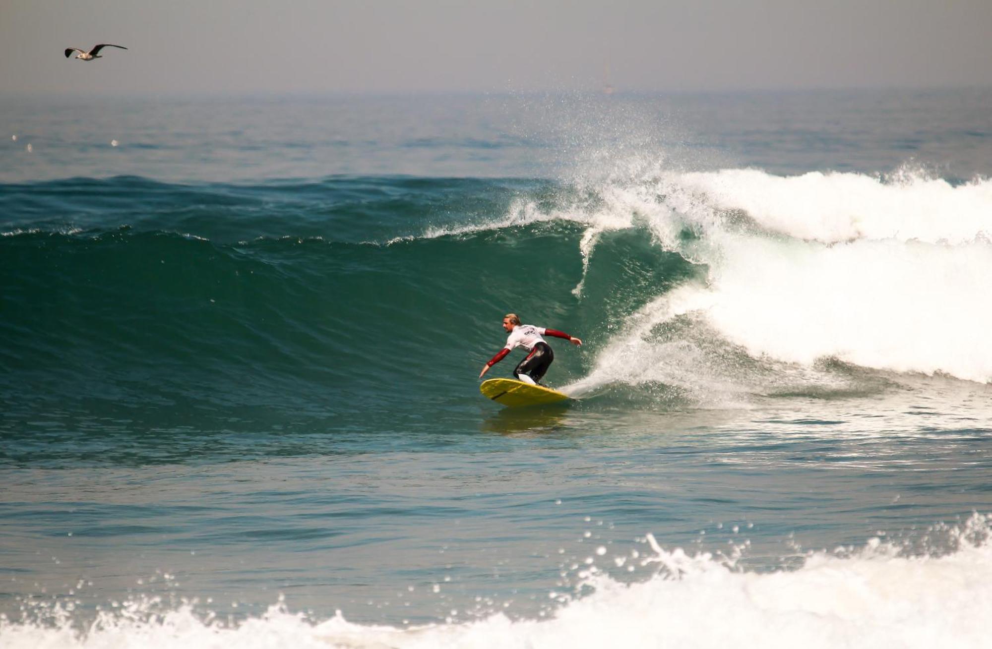 فندق إسموريزفي  Surfivor Surf Camp المظهر الخارجي الصورة